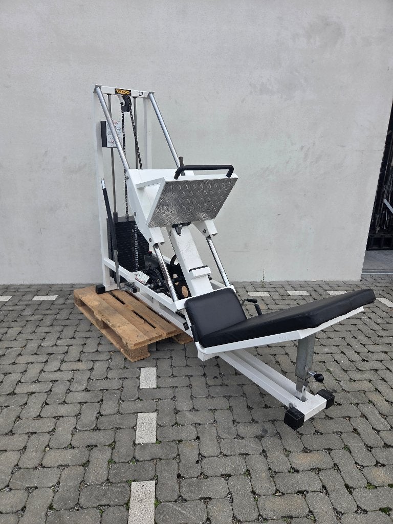 Technogym Leg Press met Easy Start - 260kg Gewichtenblok, Sport en Fitness, Ophalen, Gebruikt, Benen, Overige typen