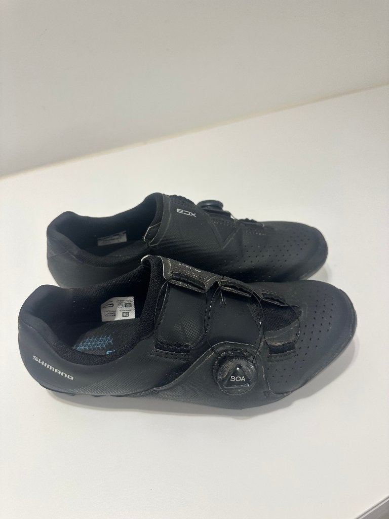 Shimano fietsschoenen Zwart - Maat 40, Ophalen, Zo goed als nieuw, Schoenen
