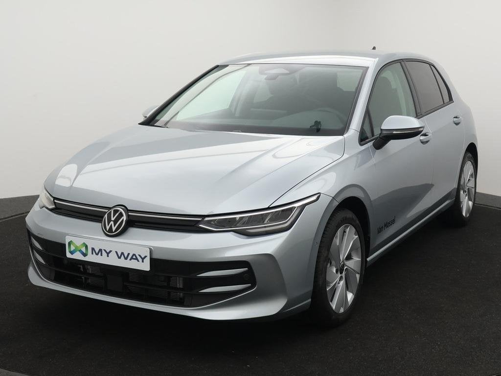 Volkswagen Golf VIII Golf 1.5 eTSI Life Business DSG, Auto's, Automaat, https://public.car-pass.be/vhr/db861790-1dc1-4ab9-bc4b-dc113a6da8a0
