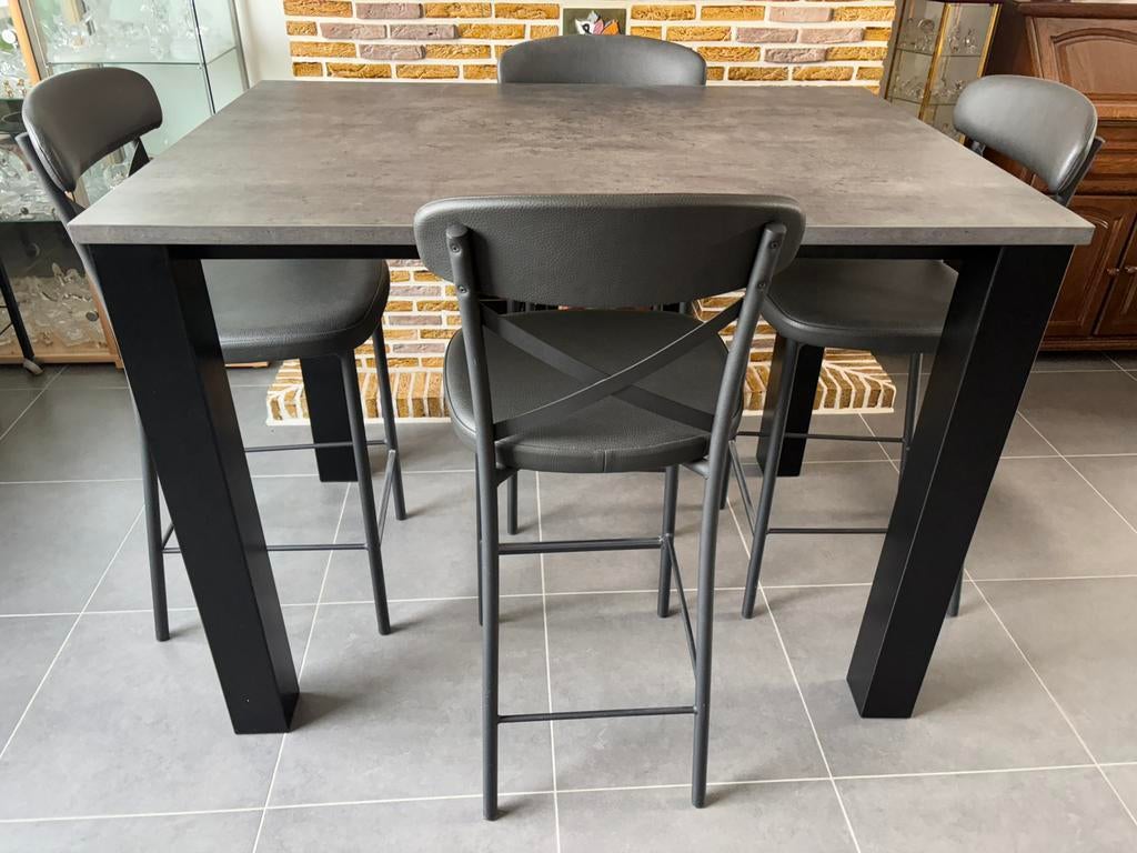 Tafel met 4 stoelen, Huis en Inrichting, Tafels | Eettafels, Ophalen of Verzenden