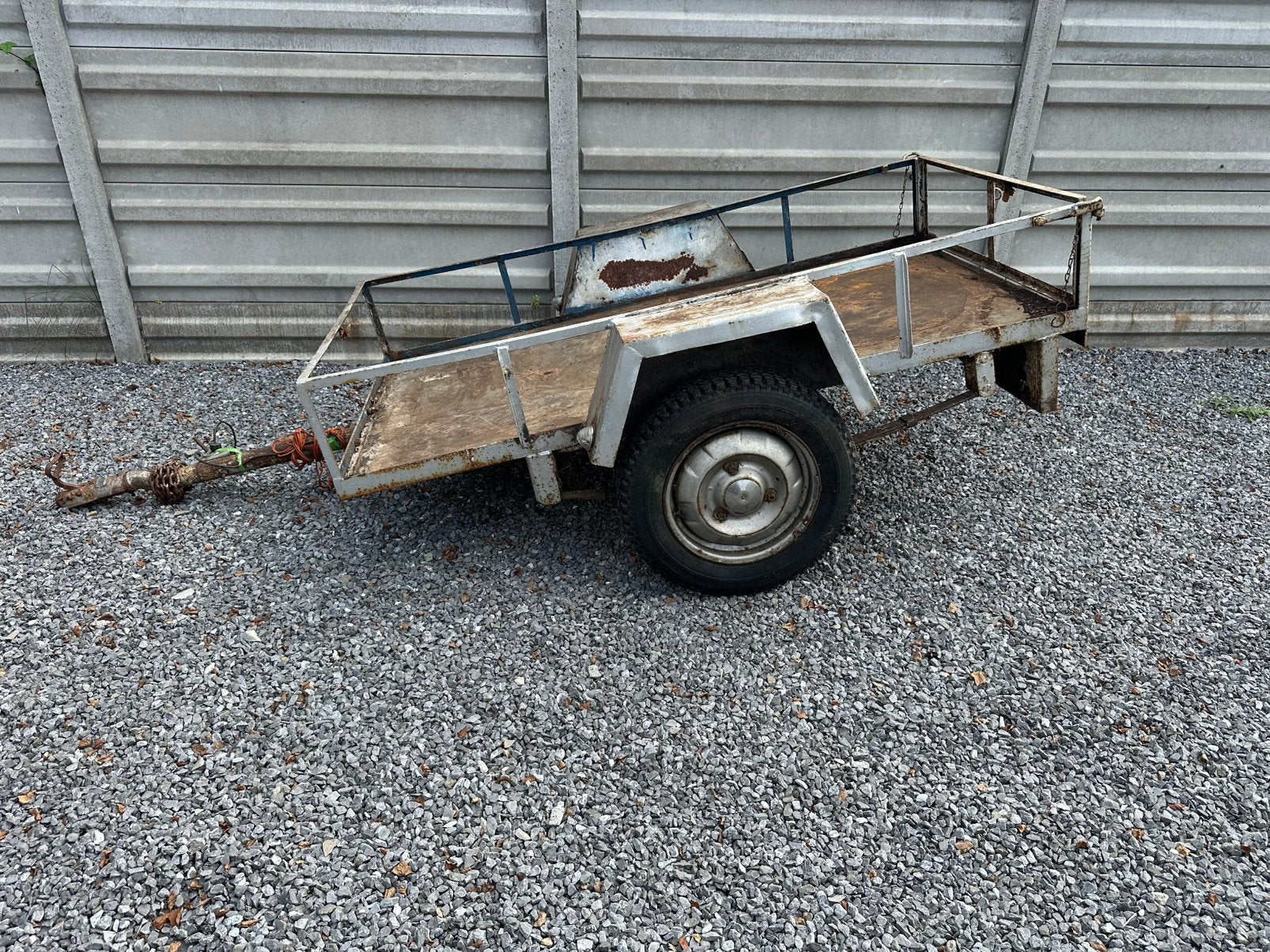 Aanhangwagen remork frame 105 x 205 degelijk staat, Auto diversen, Ophalen, Zo goed als nieuw