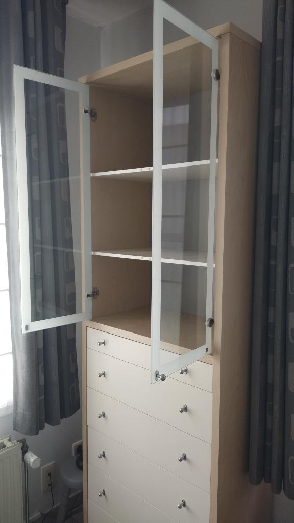 Armoire Ikea avec portes vitrines et tiroirs, Enlèvement