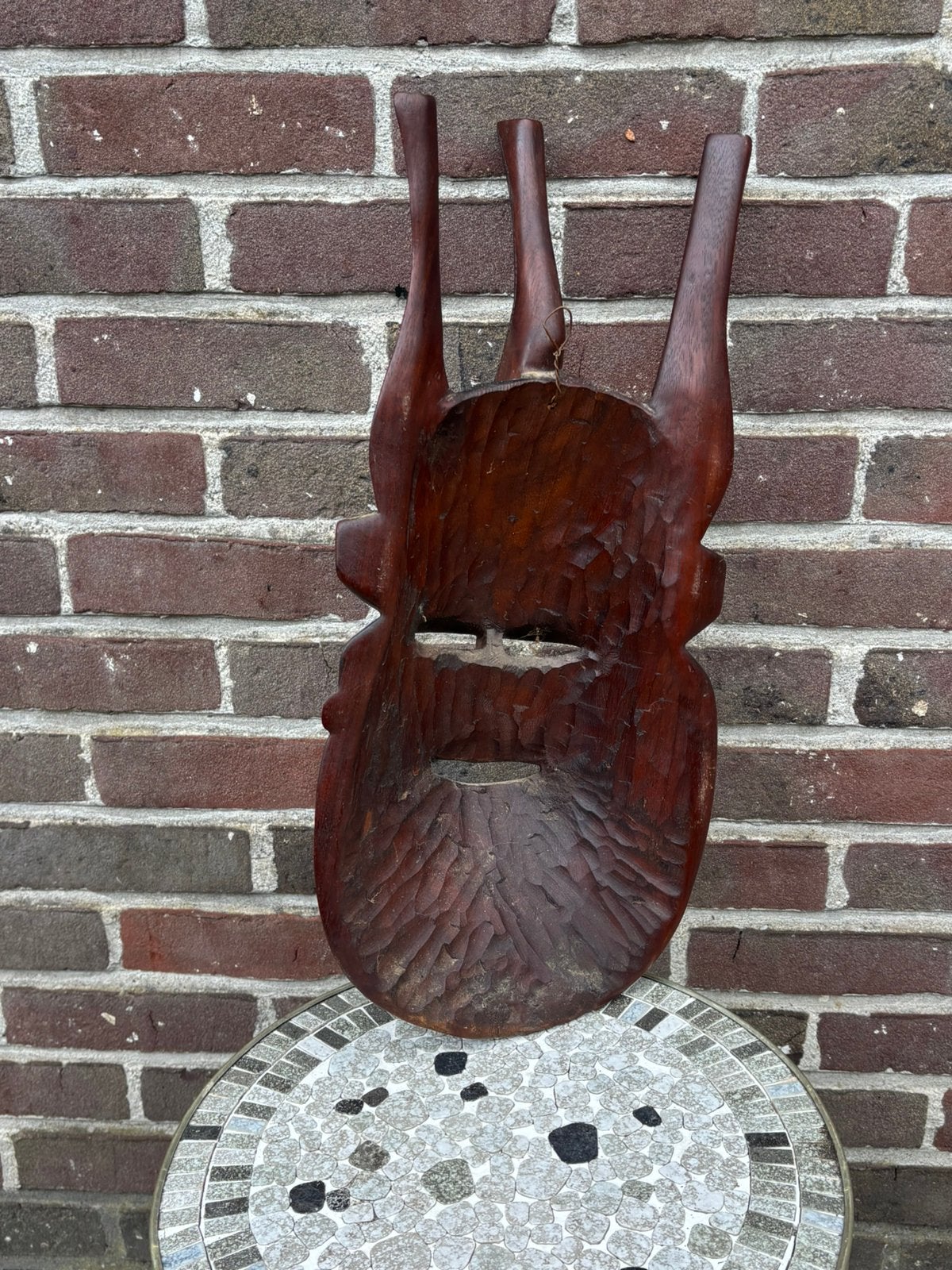 Grote Afrikaanse houten masker met 3 gezichten– handgesneden, Jardin & Terrasse, Décoration murale de jardin, Enlèvement ou Envoi