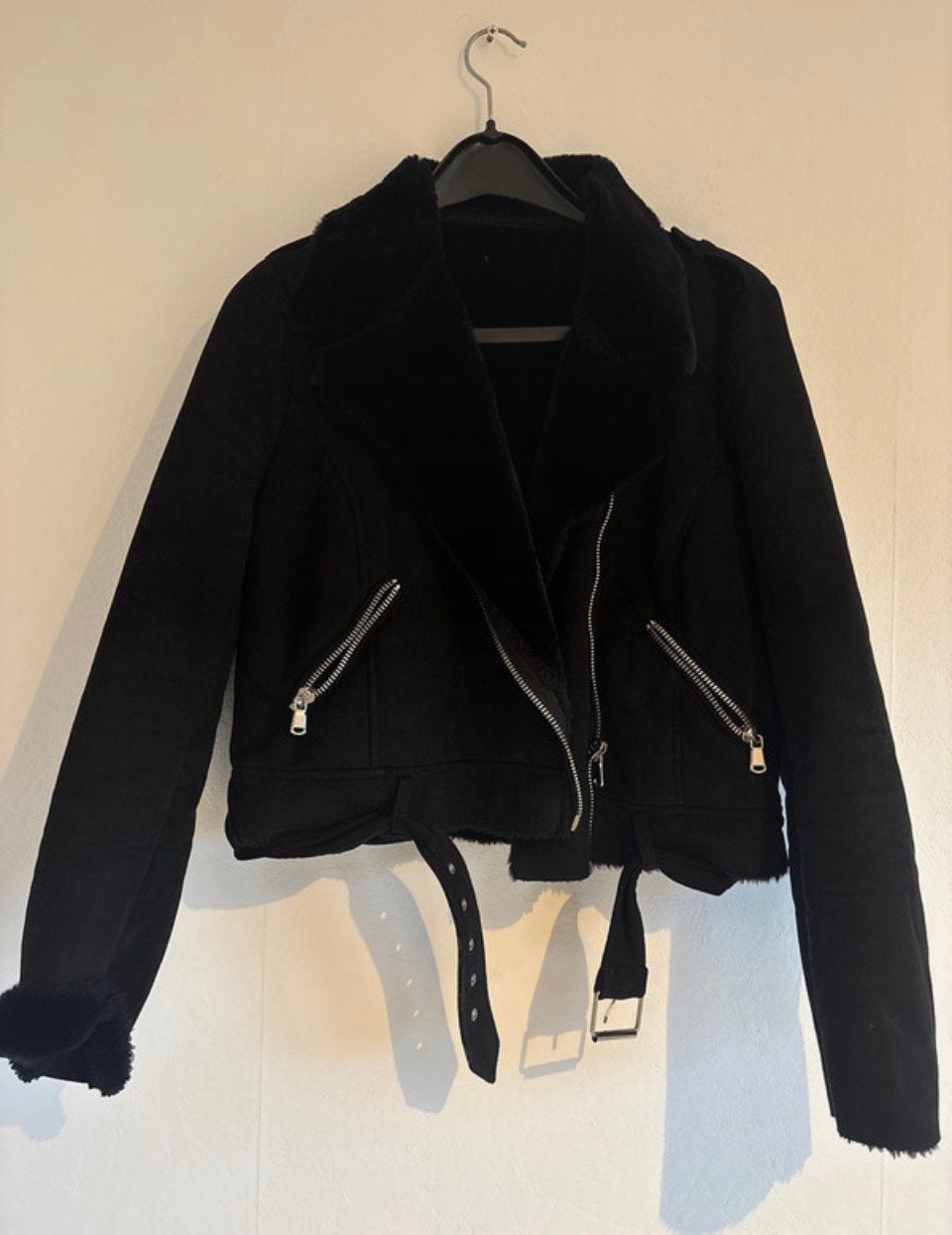 Manteau style perfecto en daim intérieur tout doux, Vêtements | Femmes, Enlèvement, Comme neuf, Manteau