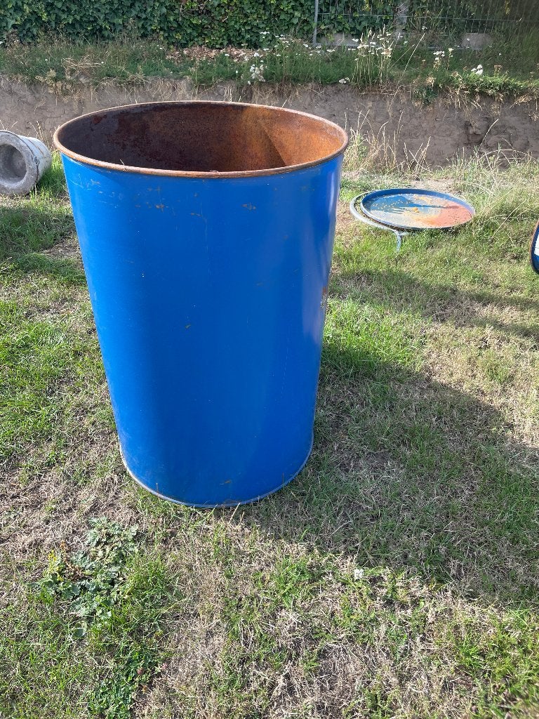 3 types de barils en fer, Enlèvement, Utilisé, Baril de feu