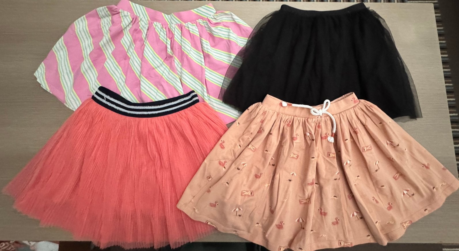 Pakket 4 rokjes maat 128, Kinderen en Baby's, Kinderkleding | Maat 128, Ophalen, Gebruikt, Meisje, Jurk of Rok