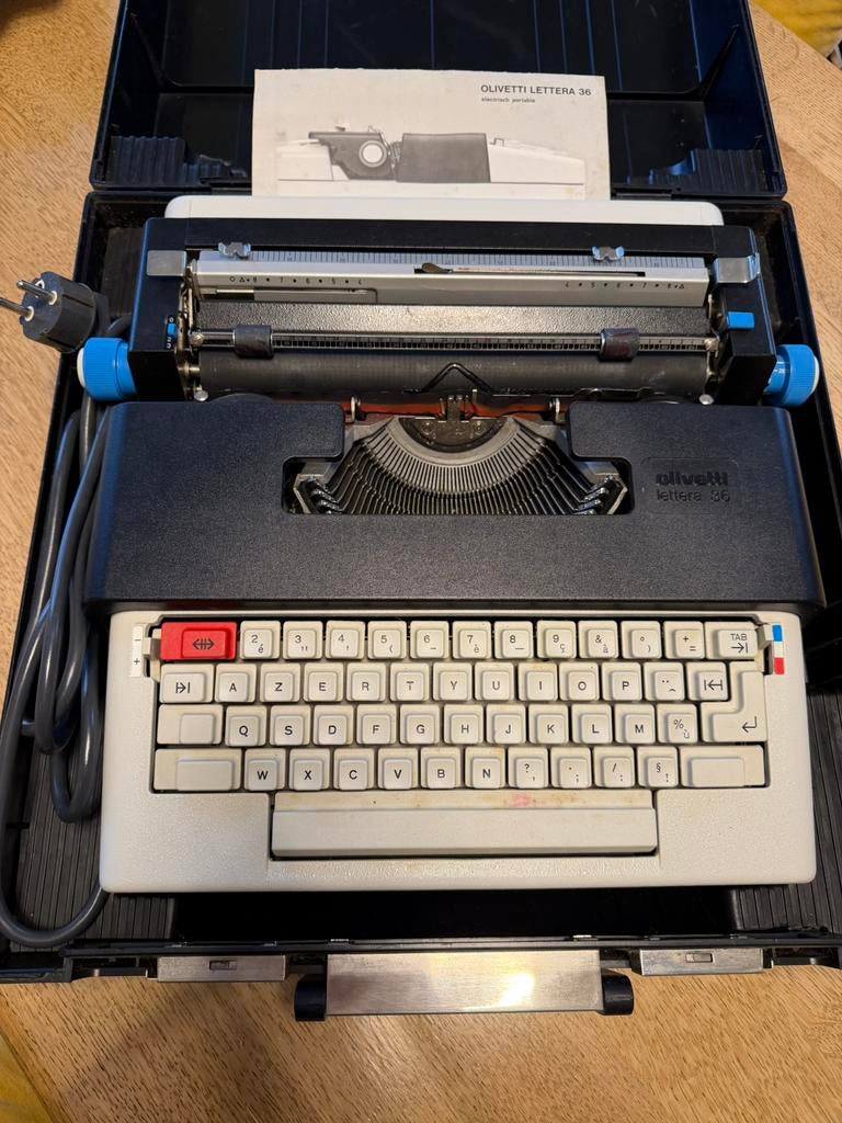 Machine à écrire de collection, Diversen, Typemachines, Ophalen, Zo goed als nieuw