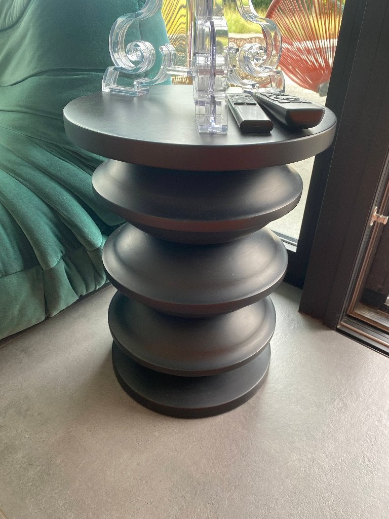Table d’appoint design noire – piètement sculptural, Enlèvement