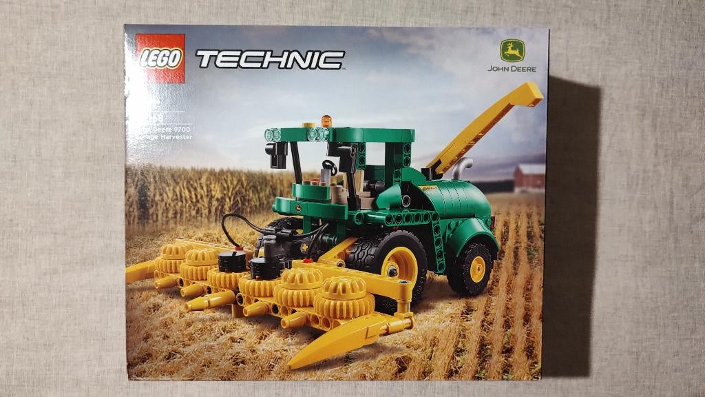 Lego Technic 42168 – John Deere 9700 Forage Harvester, Ophalen of Verzenden, Nieuw, Complete set, Lego