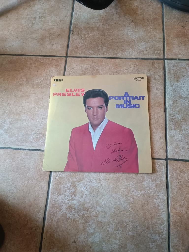 Elvis Presley, Envoi