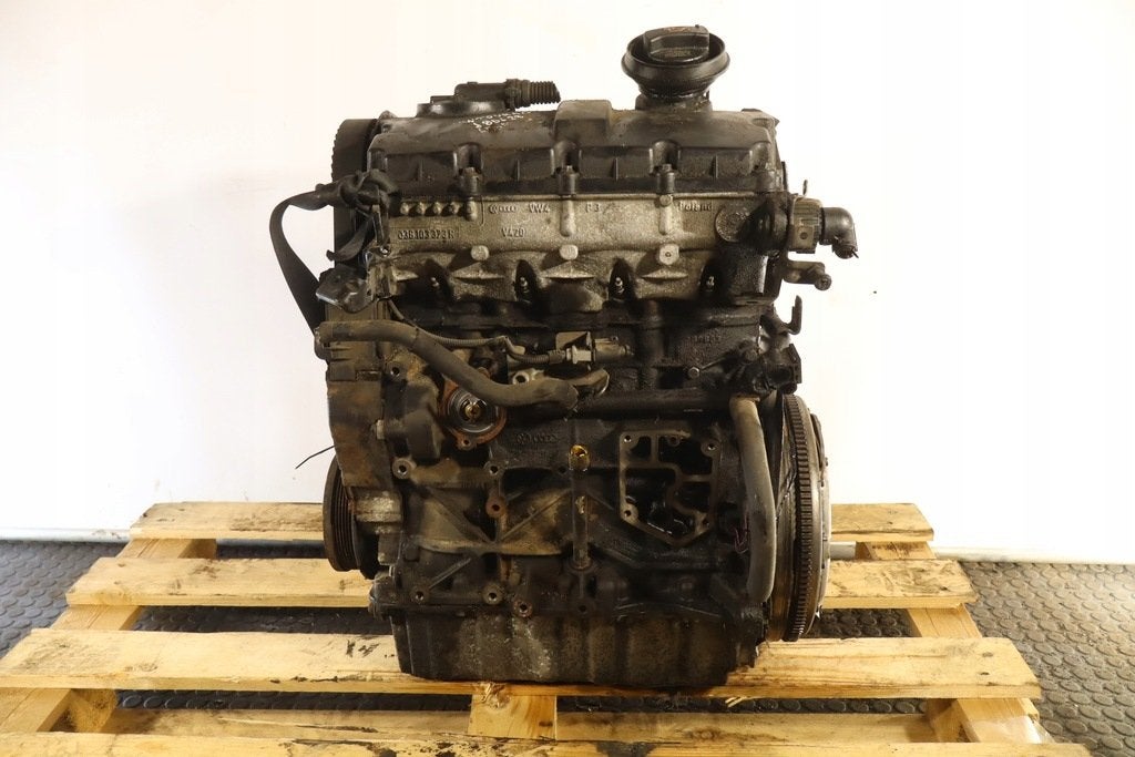 Moteur AVQ Nu TOURAN VW, Autos : Pièces & Accessoires, Moteurs & Accessoires, Envoi, Utilisé, Daihatsu