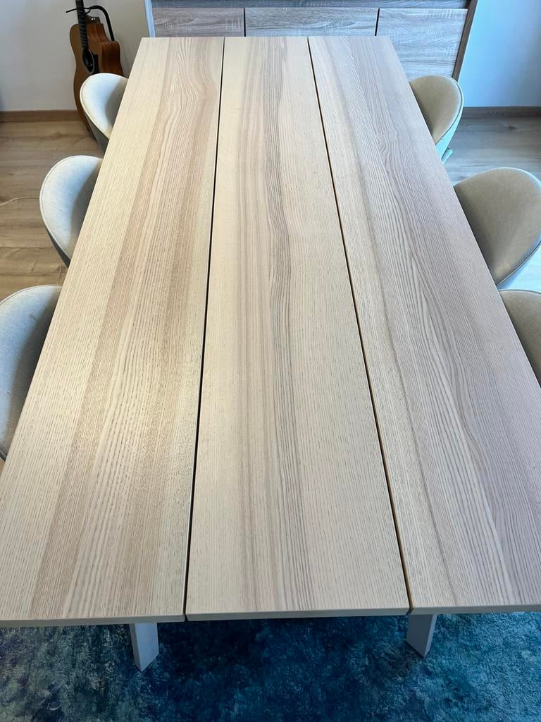 Table ikea, Enlèvement, Comme neuf