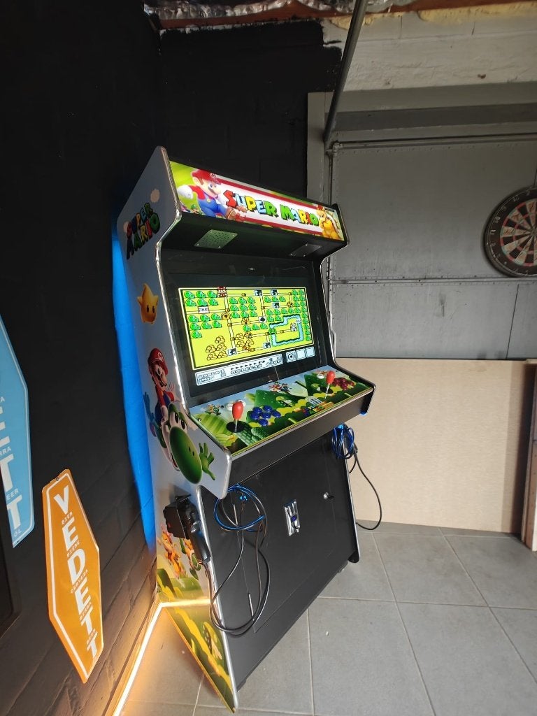 ARCADEKAST / 32"  / 5200+ GAMES! / 2 LIGHTGUNS!, Games en Spelcomputers, Ophalen, Overige merken, Zo goed als nieuw