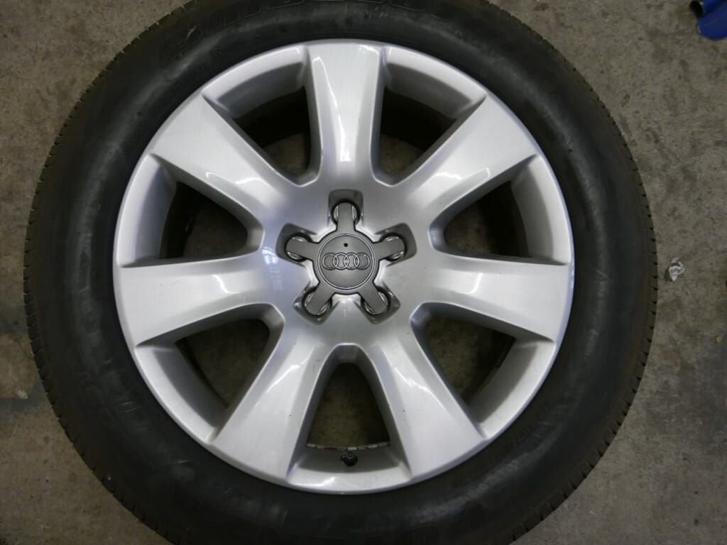 #304 Audi A8 zomerbandenset org. Audi 5x112 235/65/18, Autos : Pièces & Accessoires, Pneus & Jantes, Pneus et Jantes, -, Véhicule de tourisme