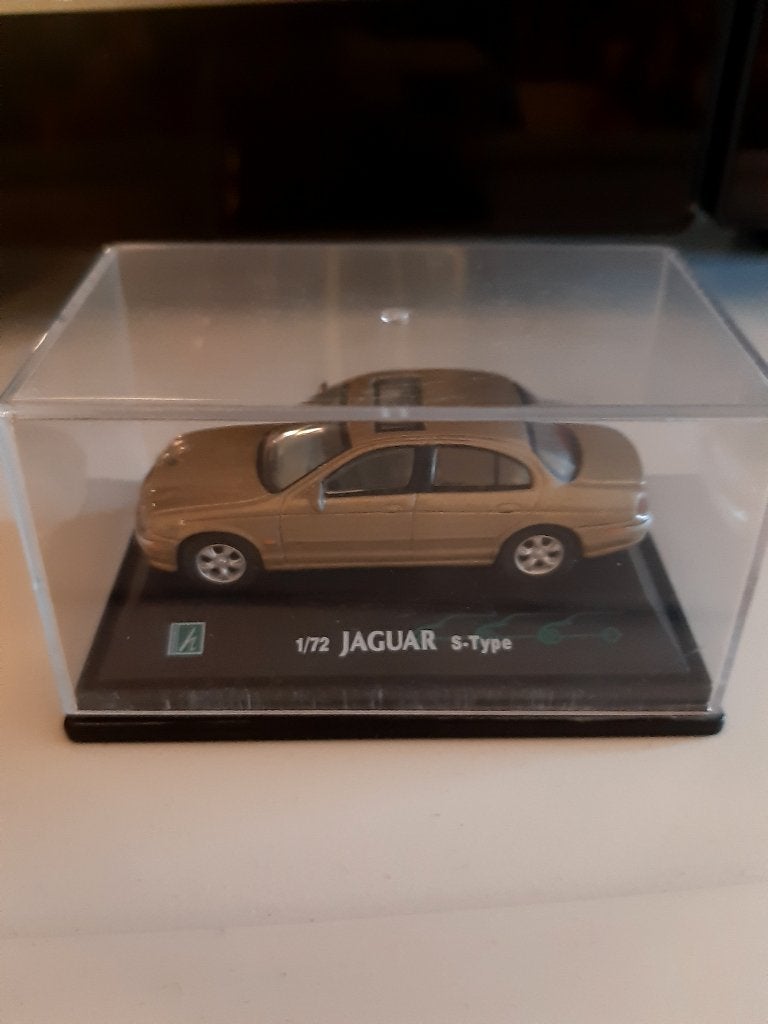 Cararama - Jaguar S-Type (1:72), Hobby & Loisirs créatifs, Voitures miniatures | Échelles Autre, Enlèvement ou Envoi, Comme neuf