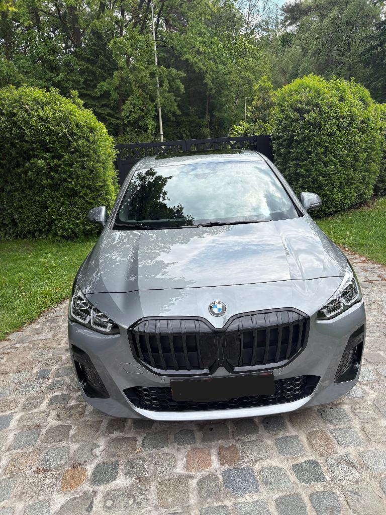 BMW 220i Active Tourer 2025, Autos, Argent ou Gris, Achat, 1595 kg, Alcantara