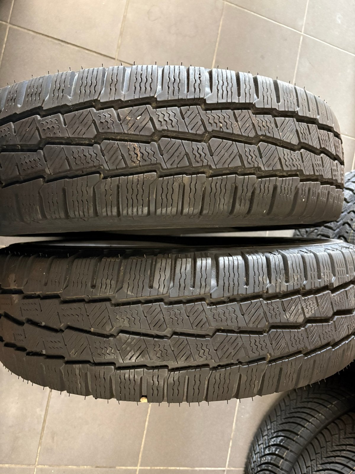 2pneus hiver 215/70r16 113/111r, Auto-onderdelen, Ophalen, 16 inch, Nieuw, Winterbanden