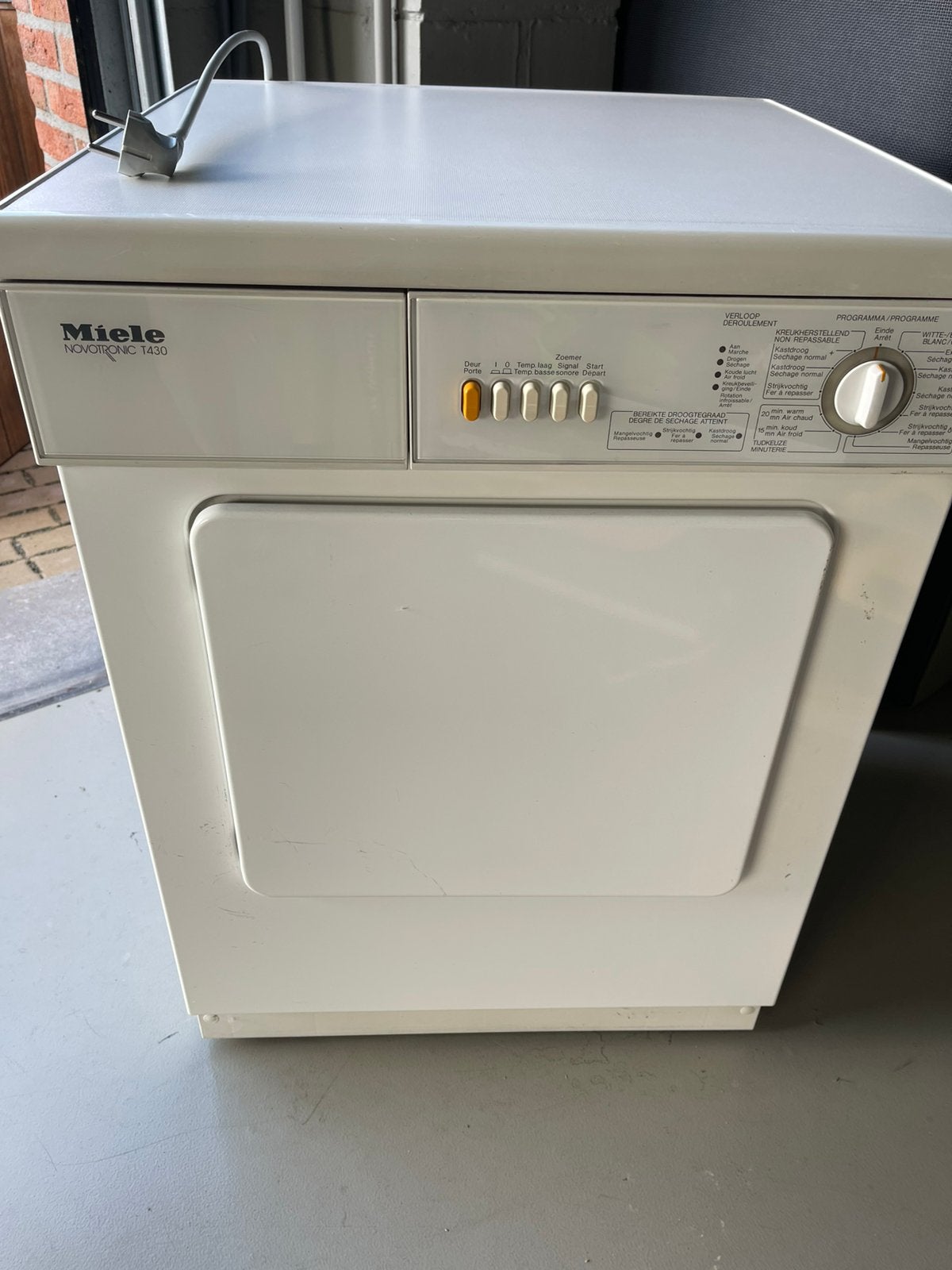 Miele droogkast type T430, Electroménager, Enlèvement, Utilisé, Évacuation d'air