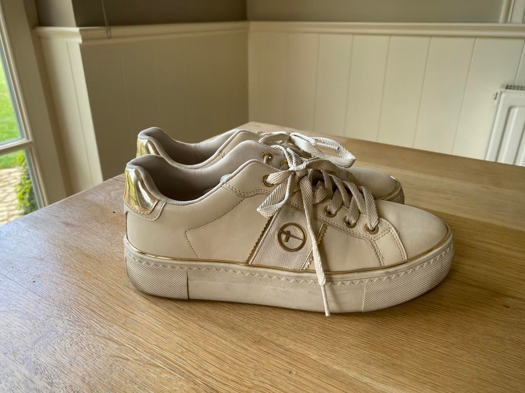 Sneaker beige Tamaris, Beige, Sneakers et Baskets, Enlèvement, Porté