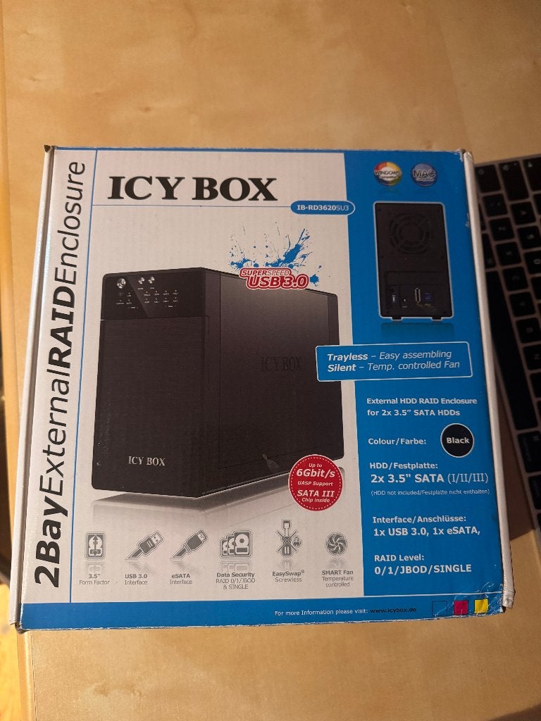 Icy Box 2-bay 3,5" USB 3.0 en eSATA externe RAID-behuizing, Gebruikt, HDD, Ophalen of Verzenden, ICY BOX