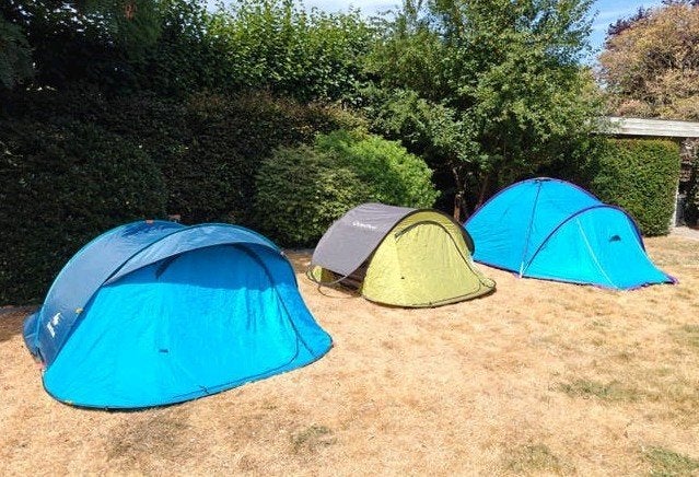 3 Kampeer / fastival tenten, Caravans en Kamperen, Ophalen
