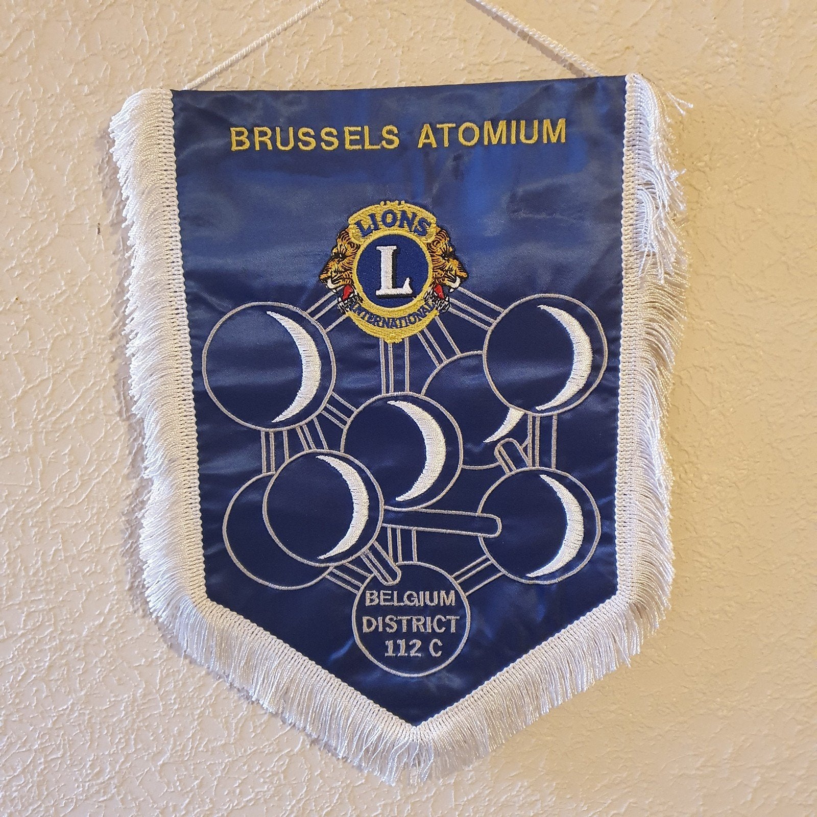Wimpel atomium, Ophalen of Verzenden