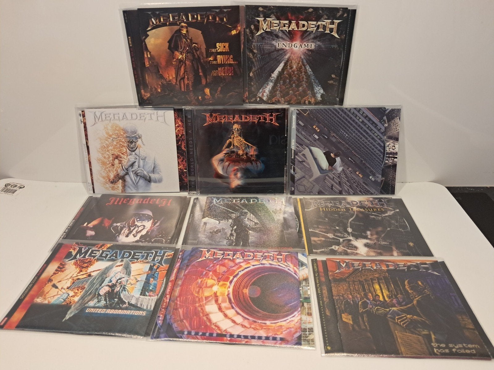 MEGADETH, Enlèvement ou Envoi