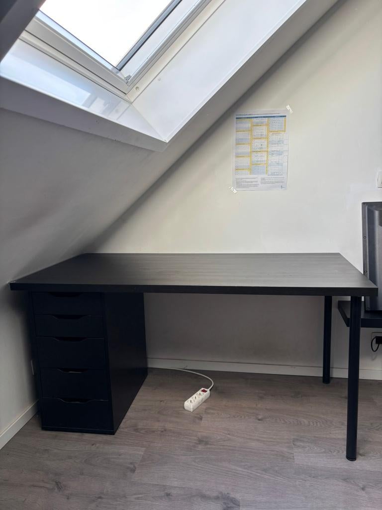 Strak Zwart IKEA Bureau (ALEX ladeblok + LAGKAPTEN blad), Huis en Inrichting, Ophalen, Gebruikt, Scandinavisch, Hout