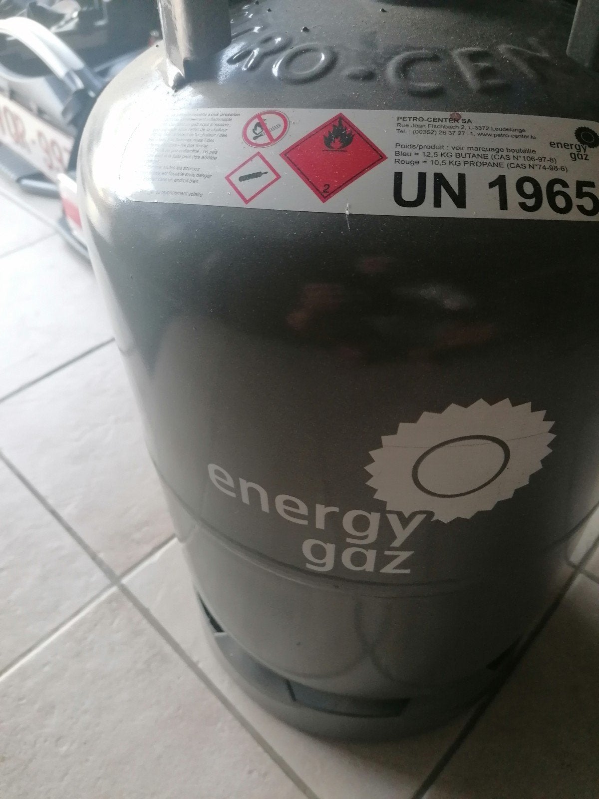 bonbonne gaz à moitié pleine, prix de la vidange uniquement, Enlèvement ou Envoi
