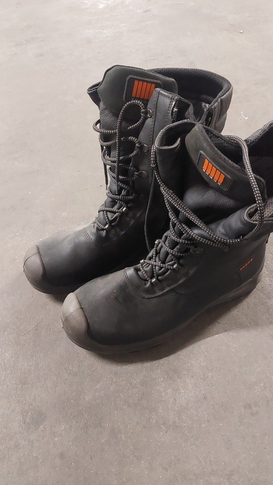 ERGOS Hoge werkschoenen zeer stevig en nog ik nieuwstaat!, Ophalen, Nieuw