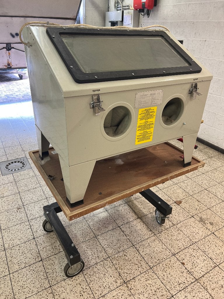 Schuurmachine van 190 lt op statief, Doe-het-zelf en Bouw, 100 liter of meer, Ophalen, Gebruikt