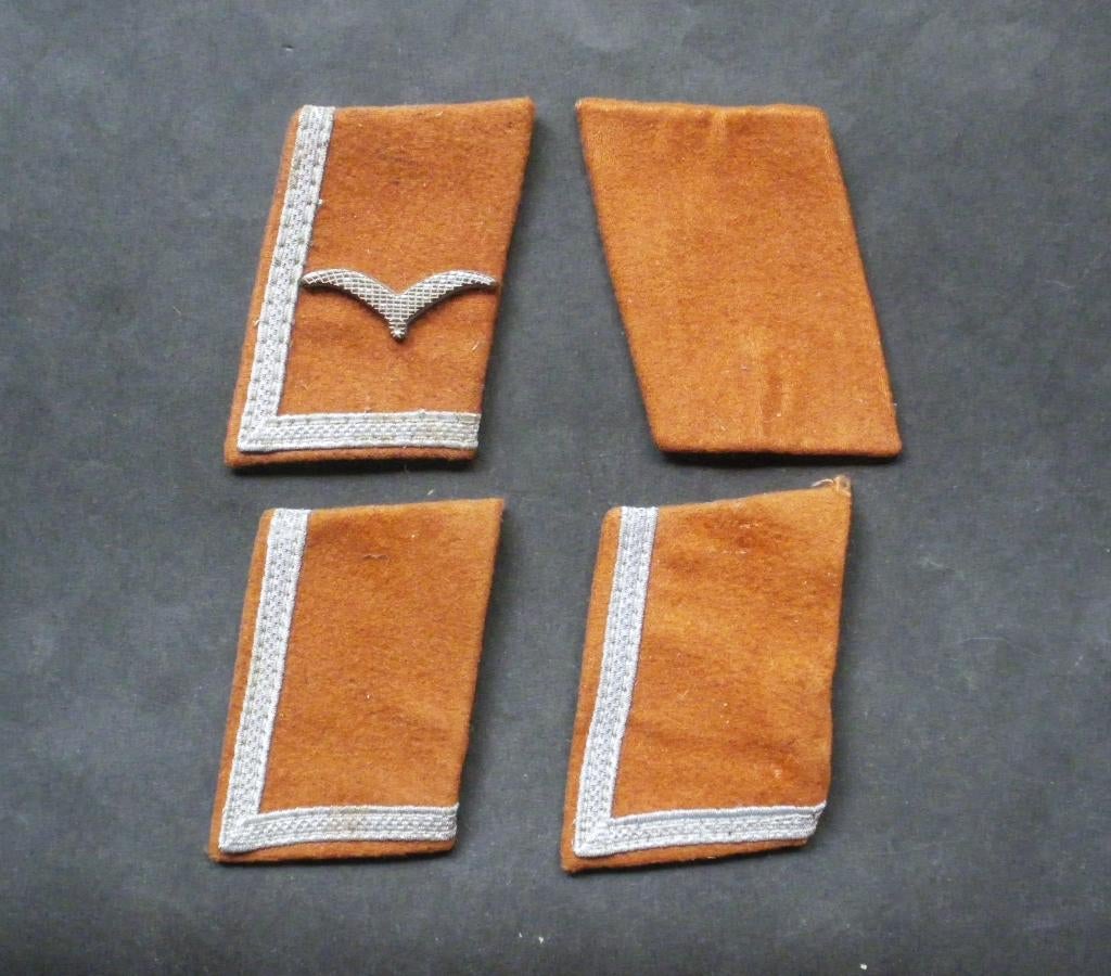 Pattes de col orphelines Luftwaffe Nachrichten kraagspiegels, Envoi, Armée de l'air, Emblème ou Badge