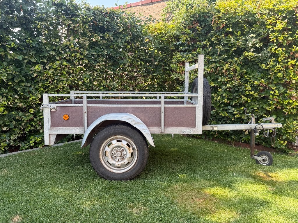 Remorque / Aanhangwagen enkel-asser, Enlèvement, Utilisé
