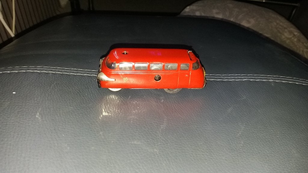 schuco 3044 varianto bus, Ophalen