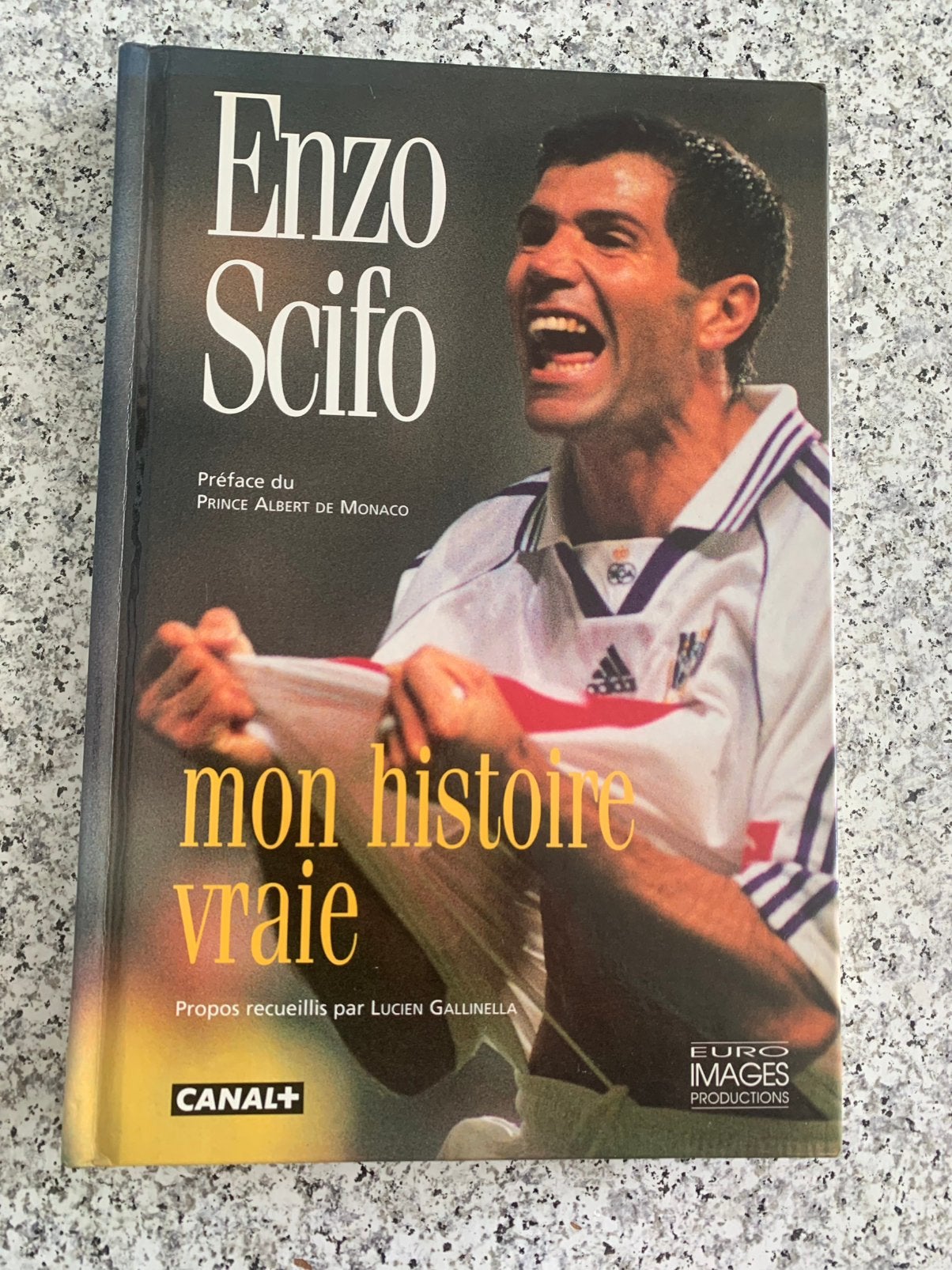 Livre ENZO SCIFO, Enlèvement ou Envoi, Comme neuf