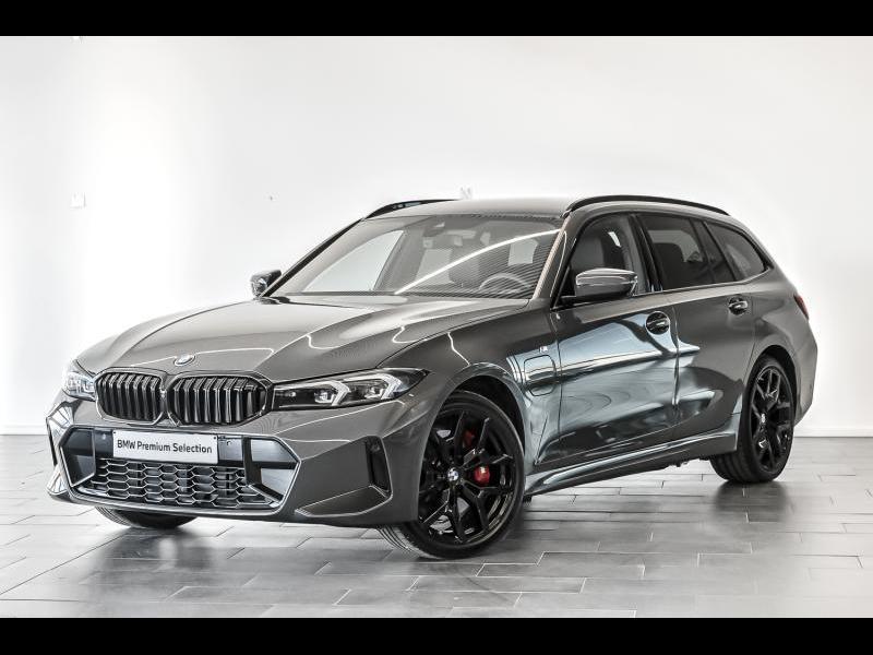 BMW Serie 3 330 330e Touring M Sport Pro, Auto's, BMW, Automaat, 292 pk, Euro 6, 216 kW
