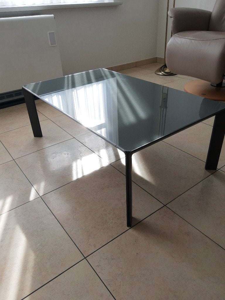 table basse, Enlèvement, Verre