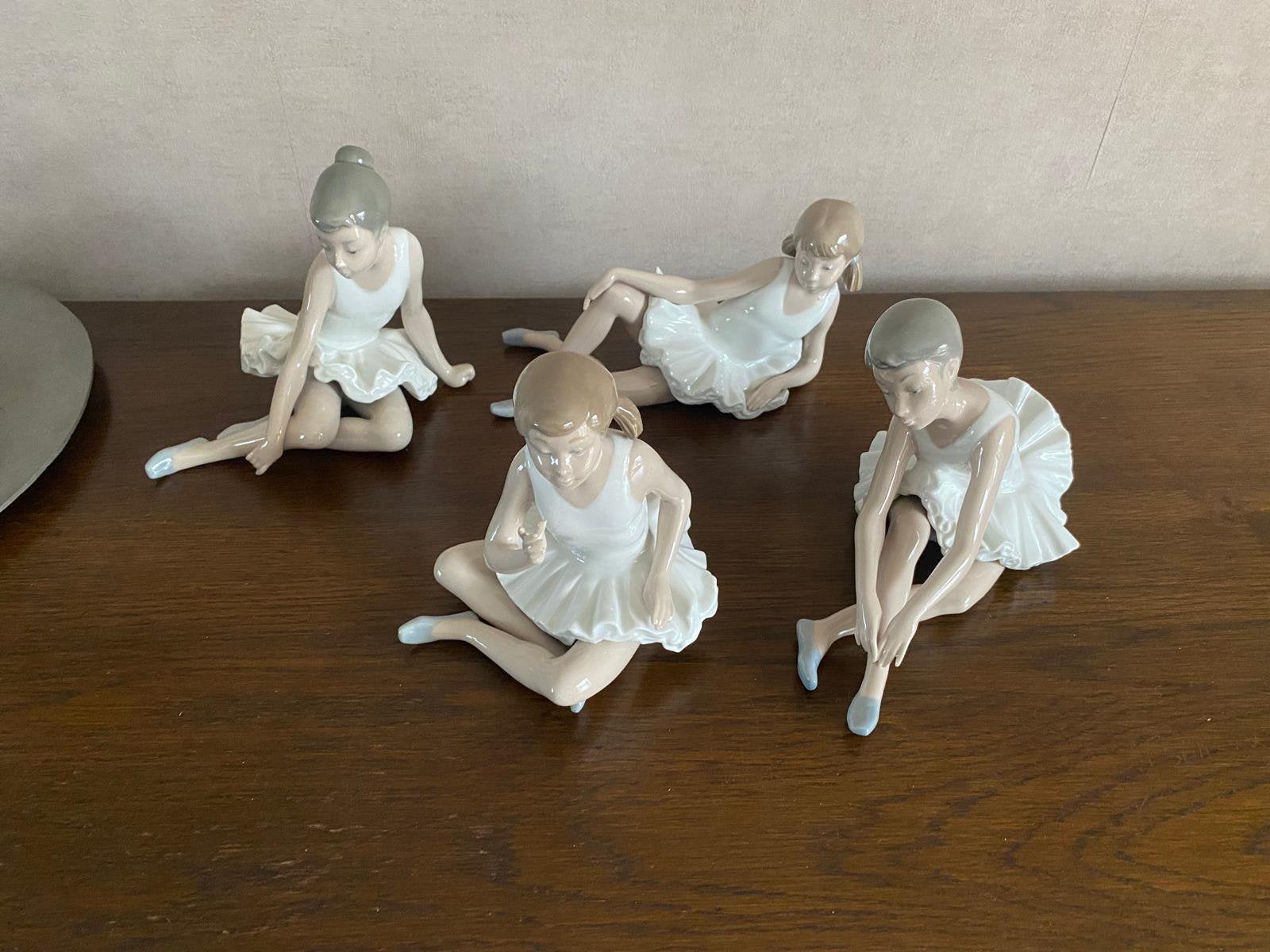 Lladro en Nao, Ophalen