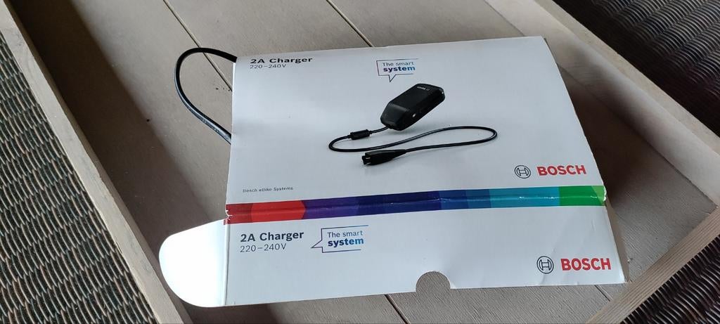 Nieuwe bosch smartsystem Batterij lader, Fietsen en Brommers, Ophalen, Nieuw, Bosch