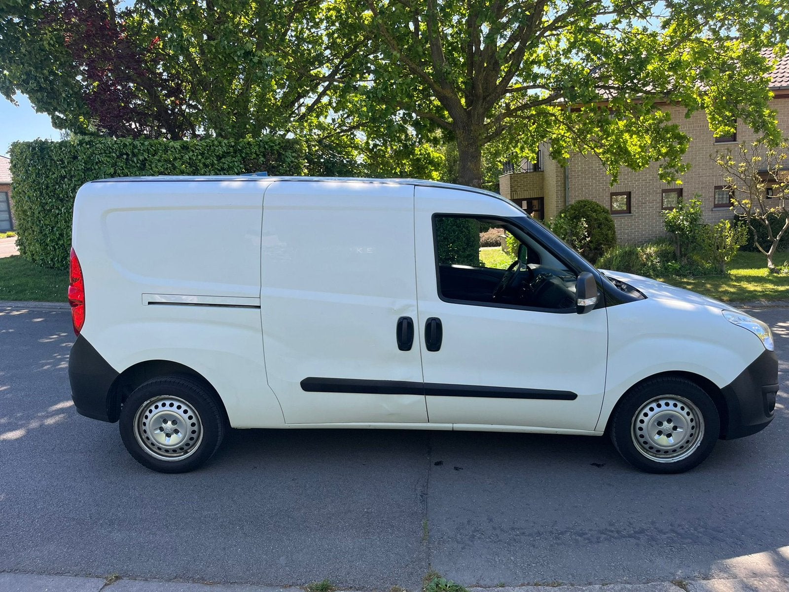 Opel combo 1.6 cdti 87000 km L2 H1 10/2016 euro5b, Autos, Camionnettes & Utilitaires, Particulier, Achat, ABS, Airbags, Air conditionné