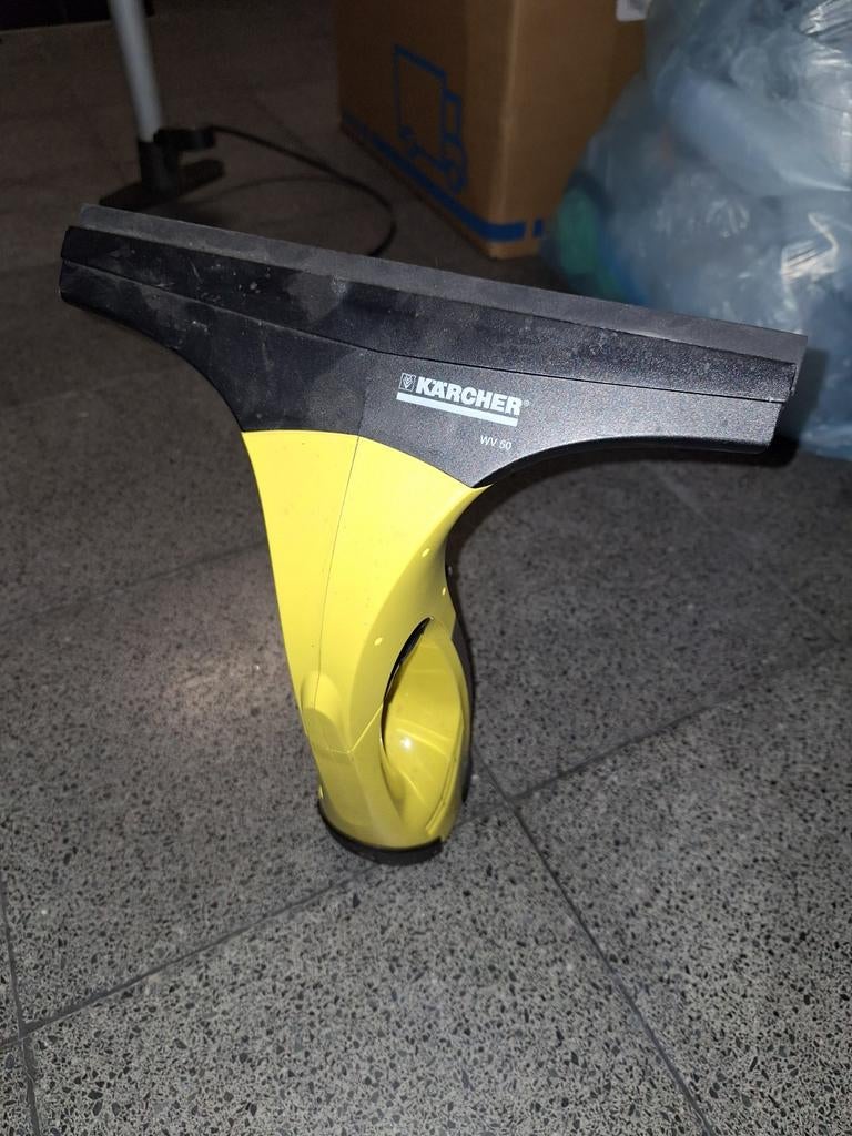 Karcher ruitenreiniger, Ophalen