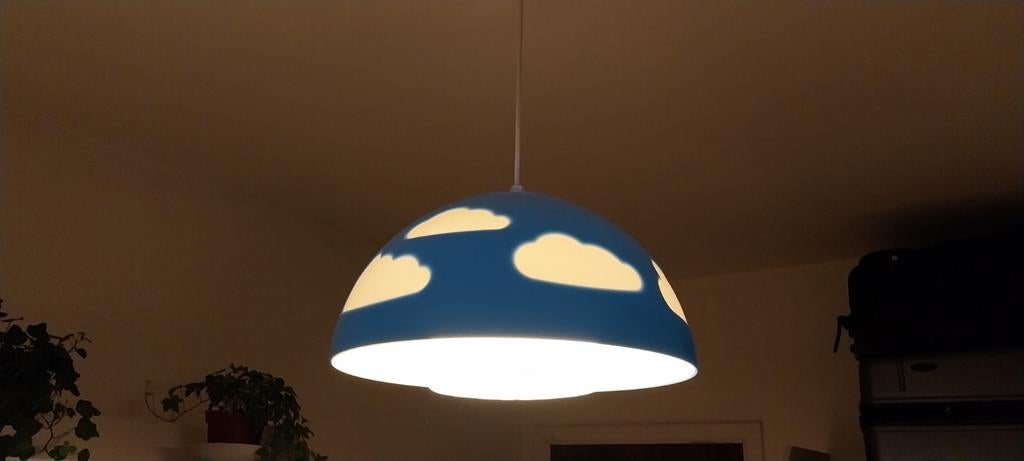 IKEA wolken hanglamp, Ophalen