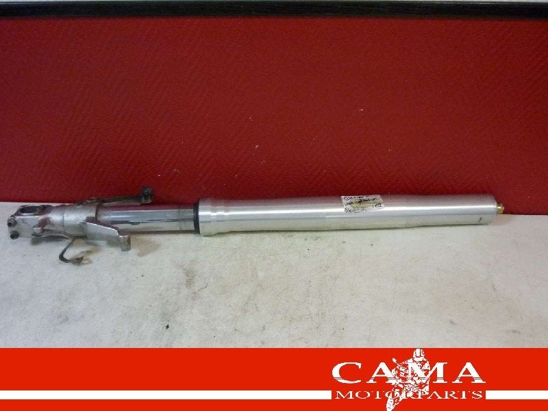 VOORVORK POOT RECHTS Suzuki, Motoren, Onderdelen | Suzuki, Dhr. S. di Majo, Gebruikt, Info@cama-motorparts.nl, P.J. Troelstraweg 8 8
3144 CX  MAASSLUIS, NL
