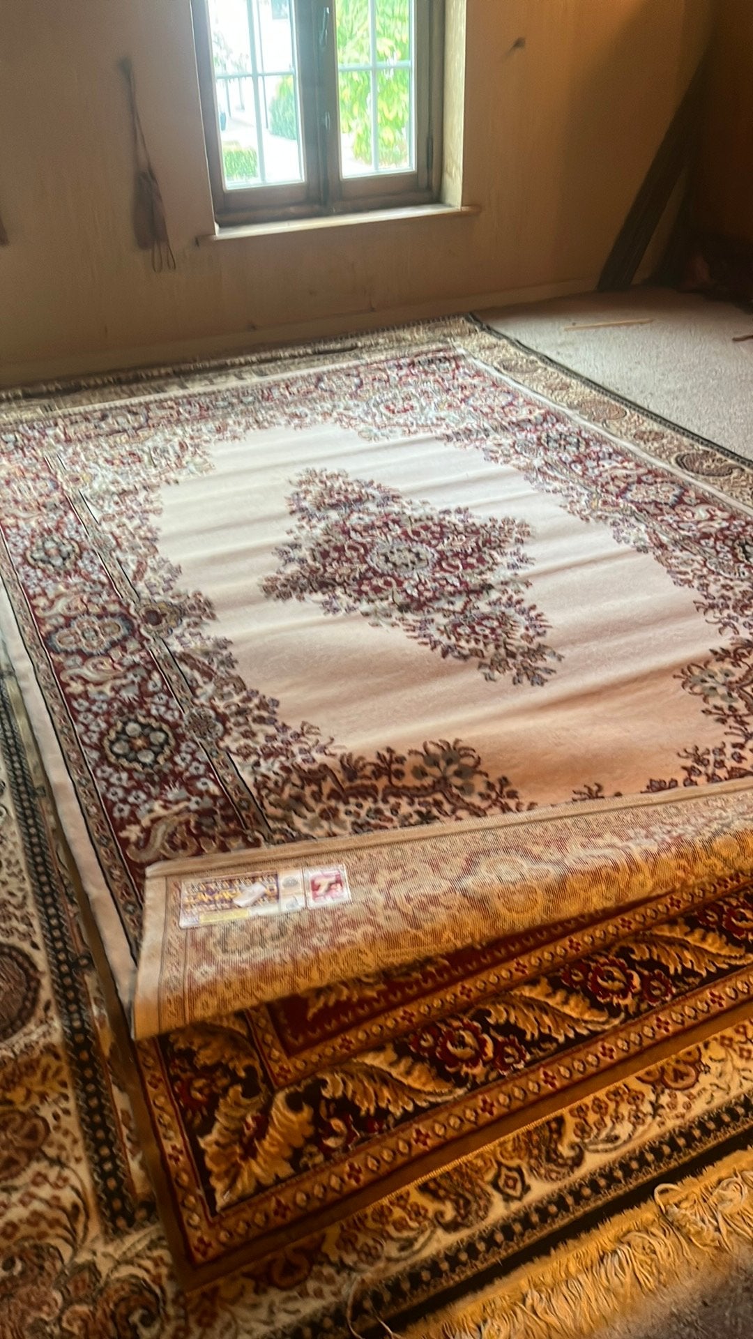 Tapijt wol 190 cm/ 280 cm beige rood, Huis en Inrichting, Ophalen, Zo goed als nieuw, Beige