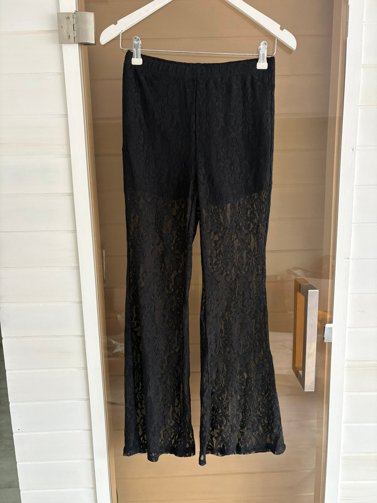 Pantalon transparent en dentelle noire taille 36, Vêtements | Femmes, Culottes & Pantalons, Enlèvement ou Envoi, Taille 36 (S)