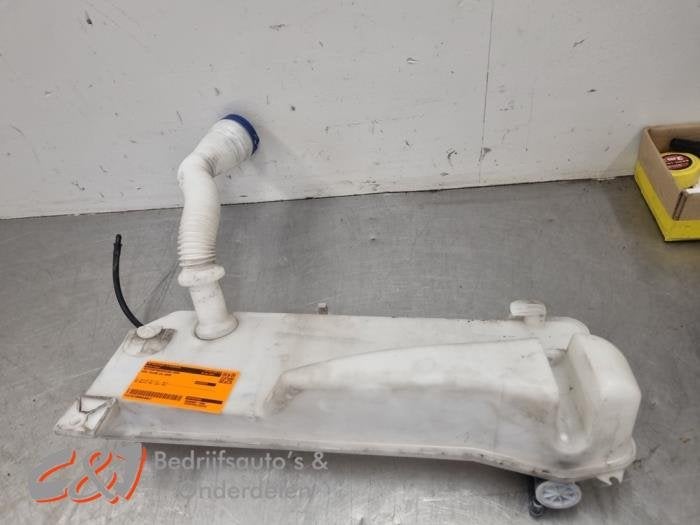 Réservoir lave-glace avant d'un Opel Vivaro, -, Opel, 3 mois de garantie, Utilisé