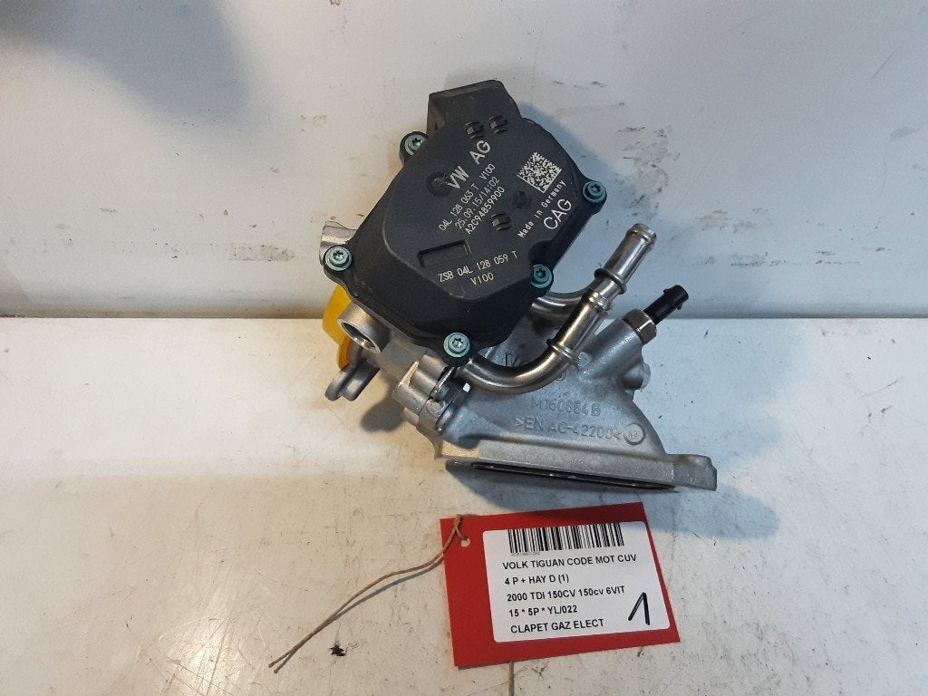 GASKLEPHUIS Volkswagen Tiguan (5N1 / 2) (04L128063T), Gebruikt, Volkswagen, Mevr. I. Hauben, Rue de l'Espoir 34 34
4030  GRIVEGNÉE, BE