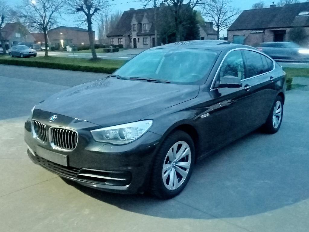 Bmw 520DA Gran Turismo Aut. GPS*HUD*PANO*CAMERA, Auto's, BMW, Achterwielaandrijving, 4 cilinders, Bedrijf, 5 deurs
