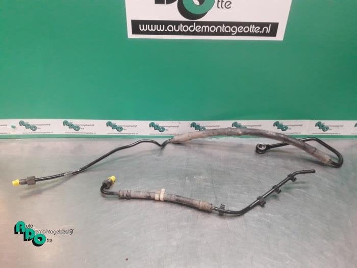 Conduit direction assistée d'un Volkswagen Fox (Fox 05-), Autos : Pièces & Accessoires, Autres pièces automobiles, Volkswagen