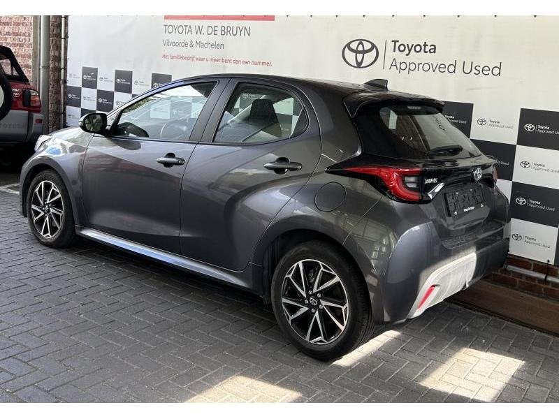 Toyota Yaris Iconic, Argent ou Gris, Achat, Euro 6, Entreprise